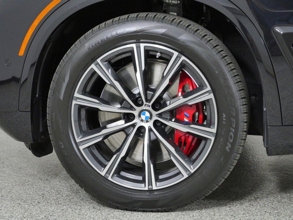 Thumbnail: 2026 BMW X5 - 16