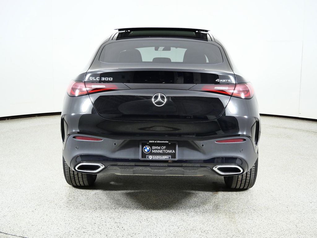 Thumbnail: 2024 Mercedes-Benz GLC - 11