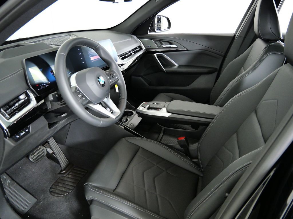 Thumbnail: 2026 BMW X2 - 33