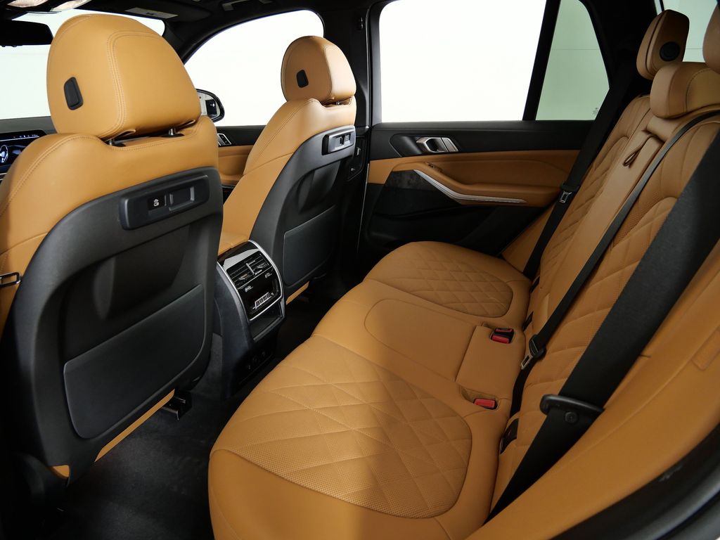 Thumbnail: 2023 BMW X5 - 36