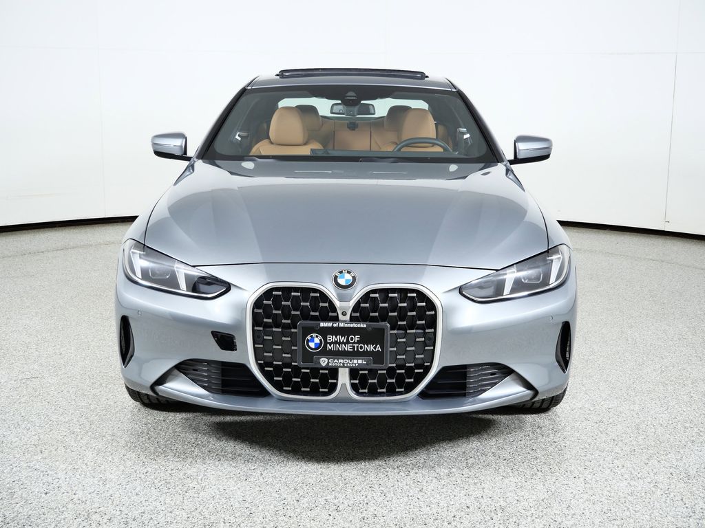 Thumbnail: 2025 BMW 4 Series - 3