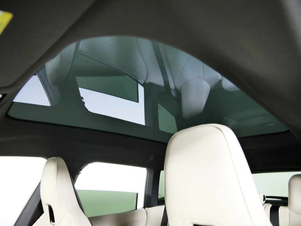 2025 BMW iX xDrive50 20