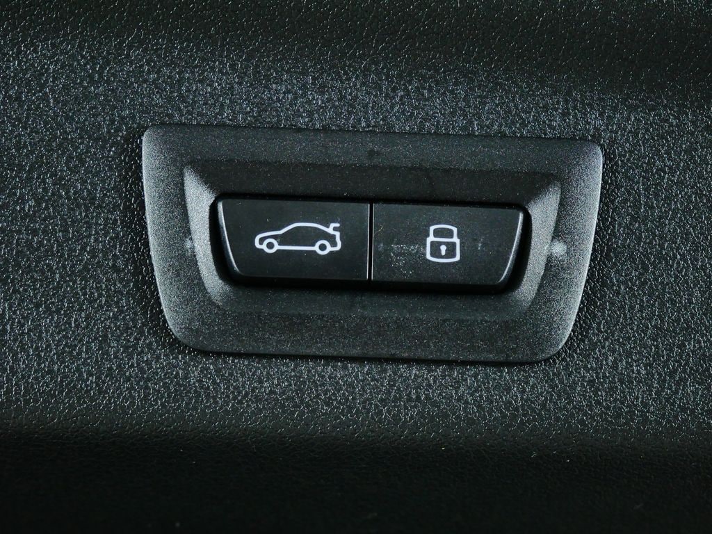 Thumbnail: 2026 BMW X1 - 25