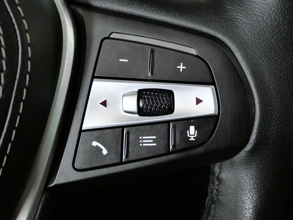 Thumbnail: 2023 BMW X5 - 42