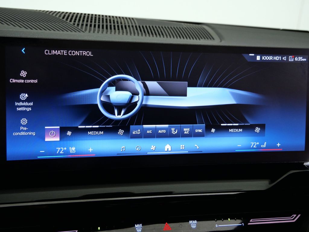 Thumbnail: 2025 BMW 5 Series - 47