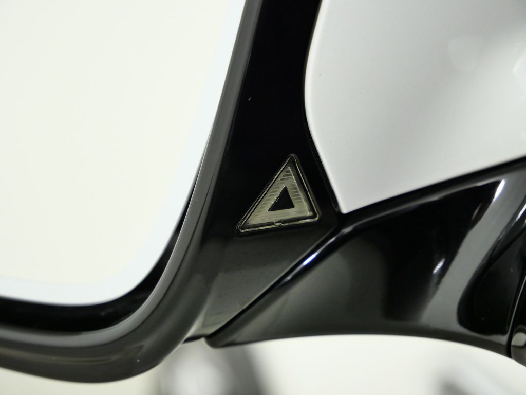 Thumbnail: 2015 BMW M6 - 33