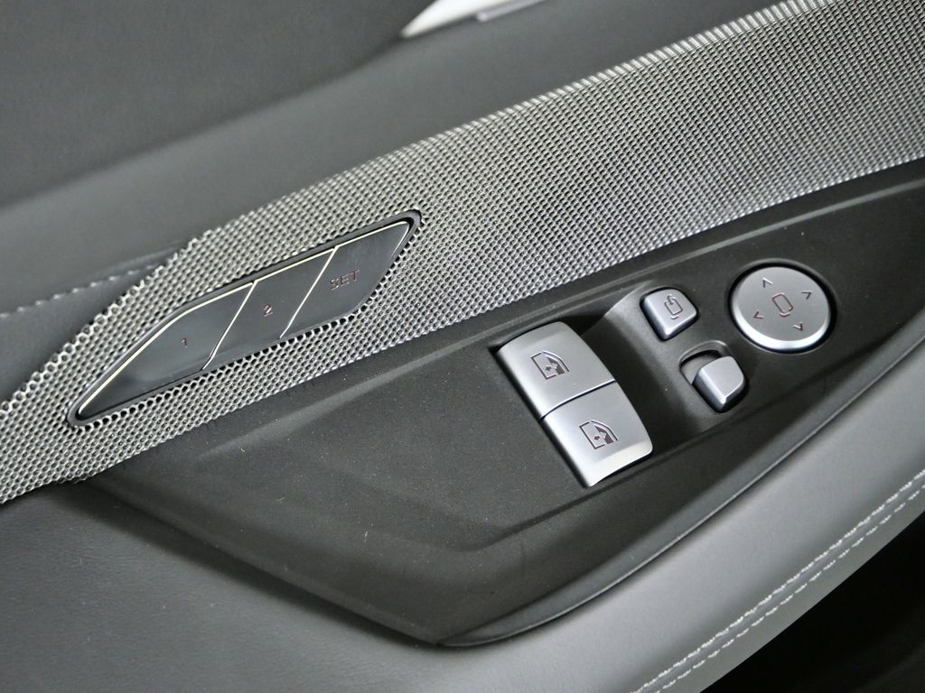 Thumbnail: 2026 BMW M4 - 31