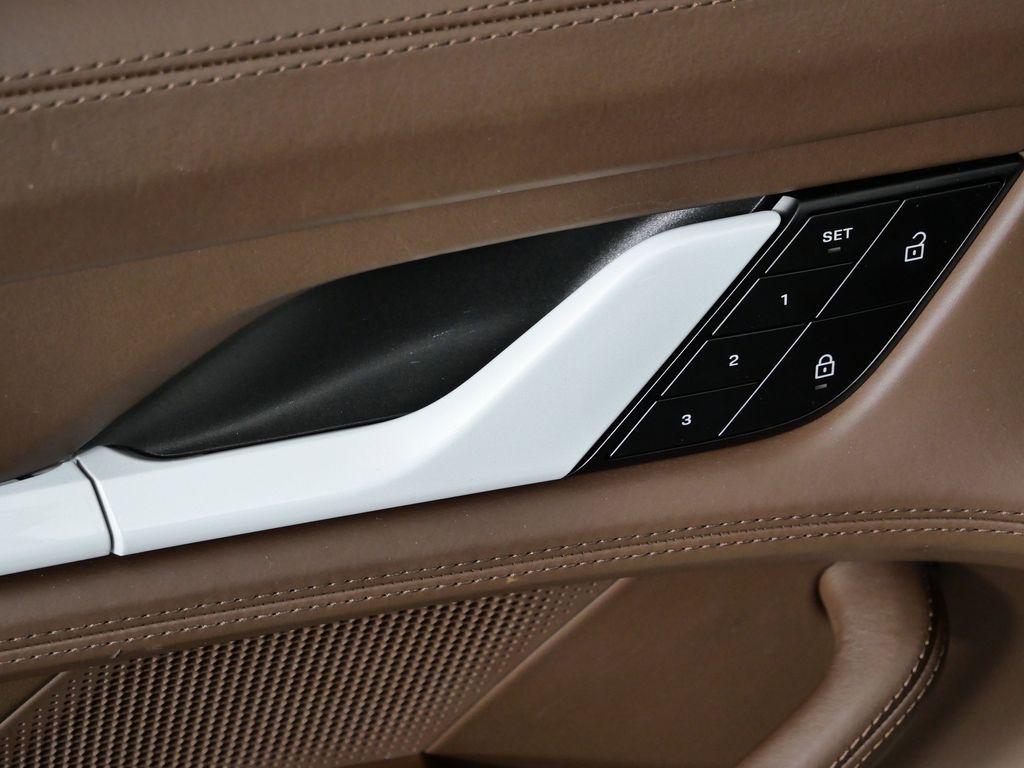 Thumbnail: 2024 Porsche Taycan - 37