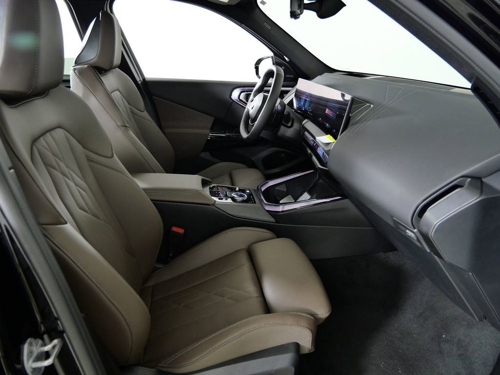 Thumbnail: 2026 BMW X3 - 23