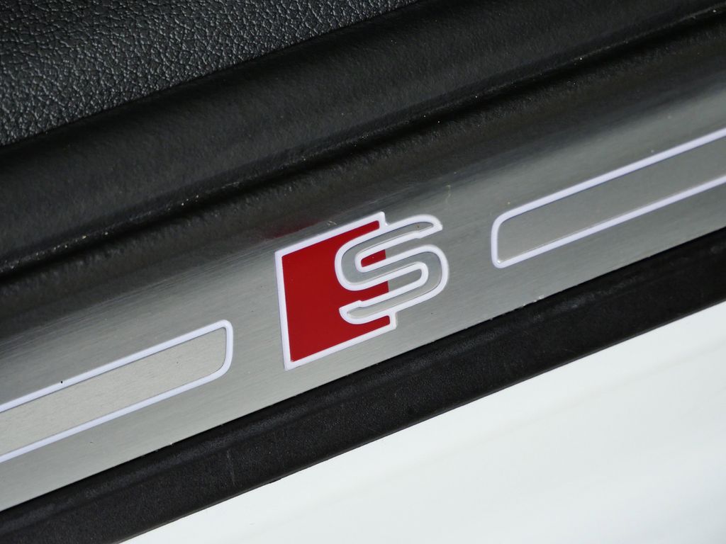 Thumbnail: 2018 Audi A4 - 24