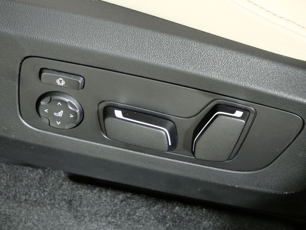 Thumbnail: 2026 BMW X3 - 38