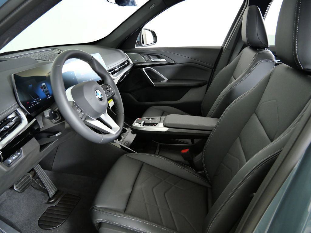 Thumbnail: 2026 BMW X1 - 34