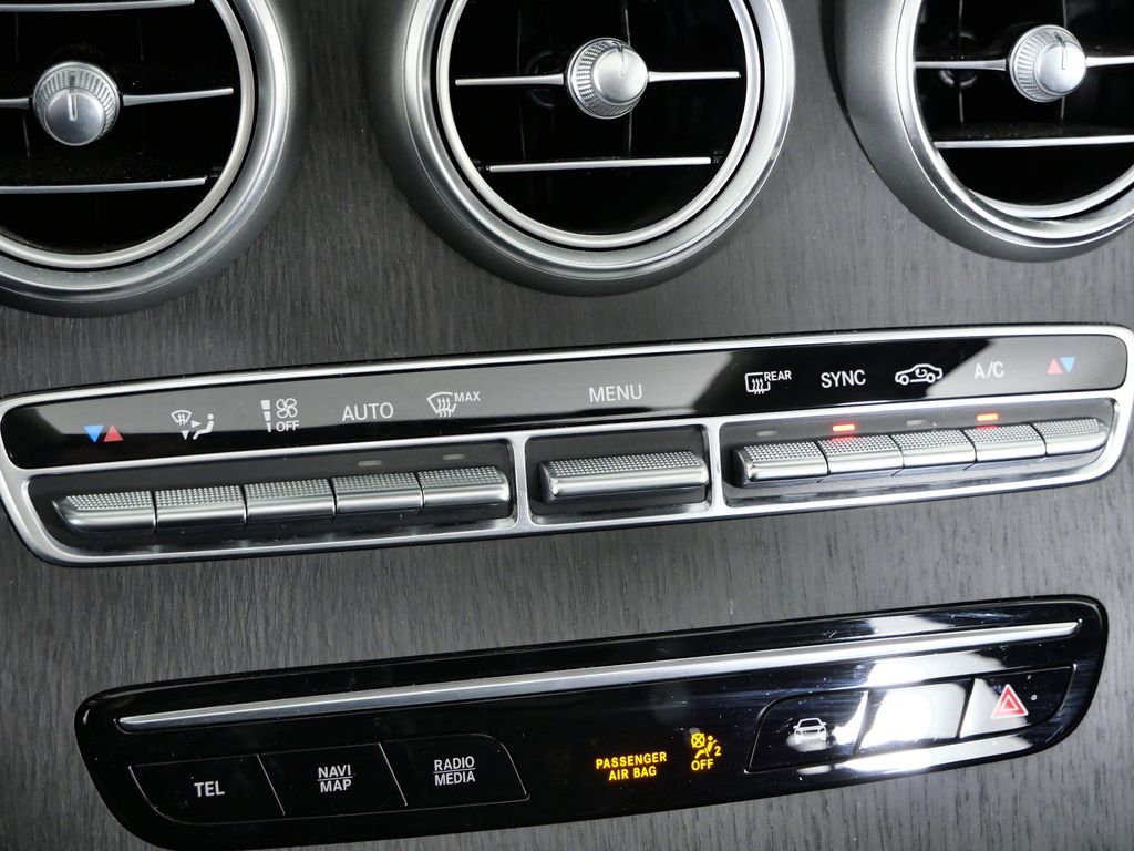 Thumbnail: 2021 Mercedes-Benz GLC - 44