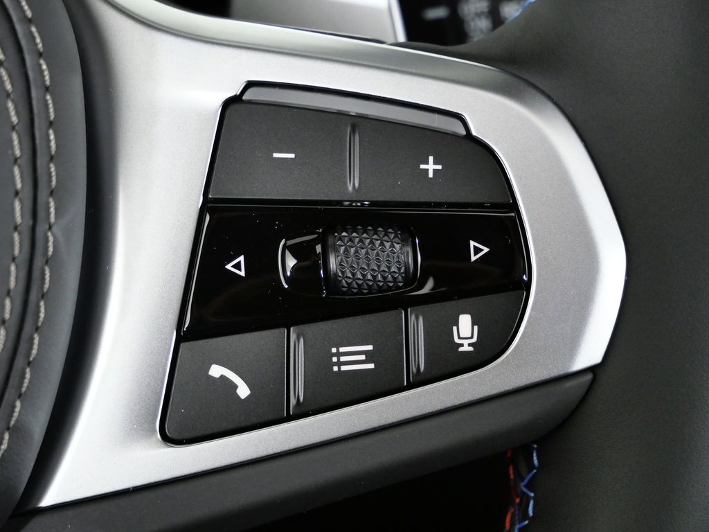 Thumbnail: 2026 BMW X5 - 42