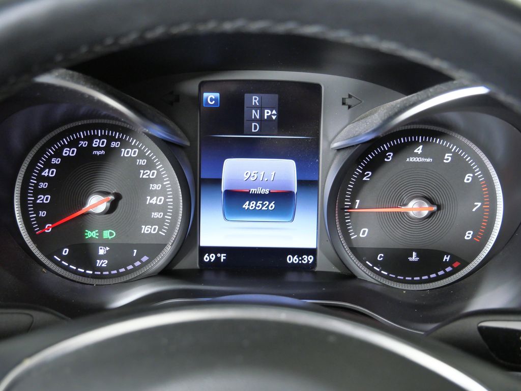 Thumbnail: 2019 Mercedes-Benz GLC - 51