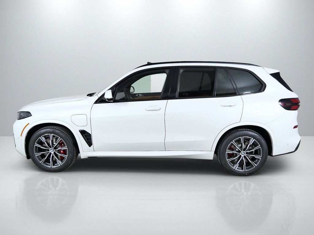 Thumbnail: 2026 BMW X5 - 15
