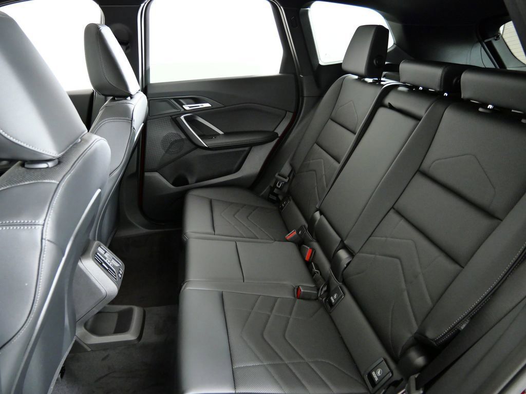 Thumbnail: 2026 BMW X1 - 32