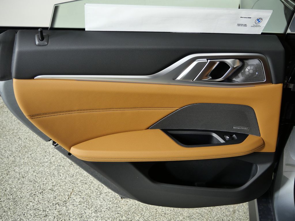 Thumbnail: 2026 BMW i4 - 29