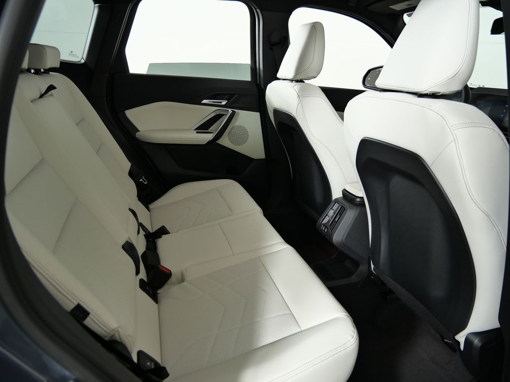 Thumbnail: 2026 BMW X1 - 24