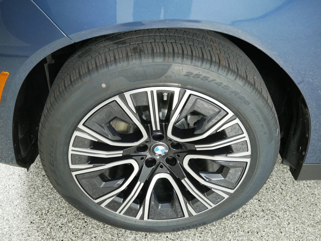 Thumbnail: 2025 BMW X3 - 20