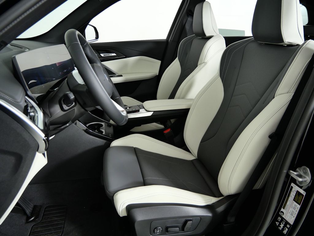 Thumbnail: 2026 BMW X1 - 33