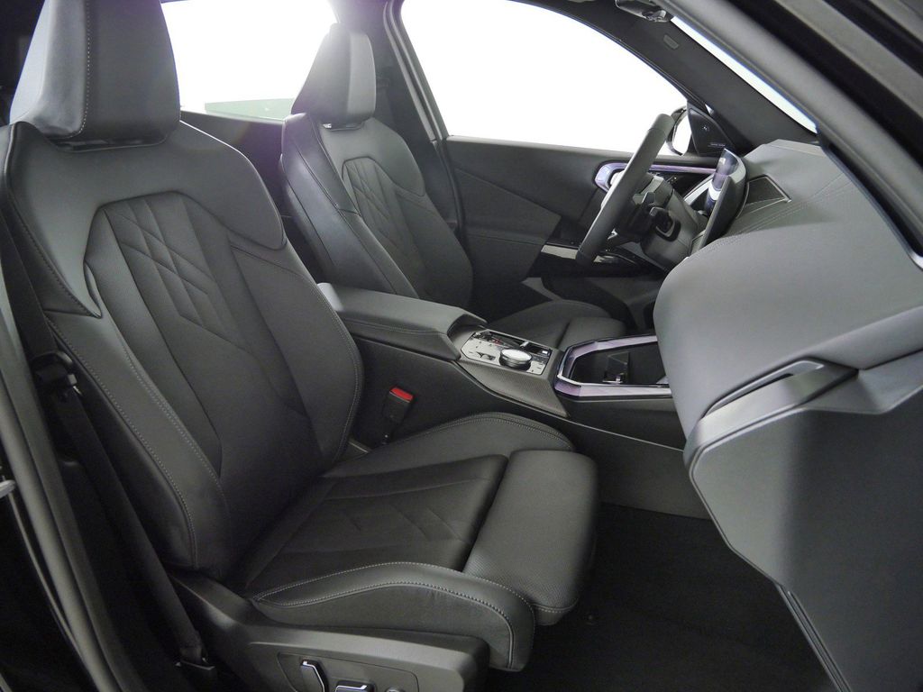 Thumbnail: 2026 BMW X3 - 22