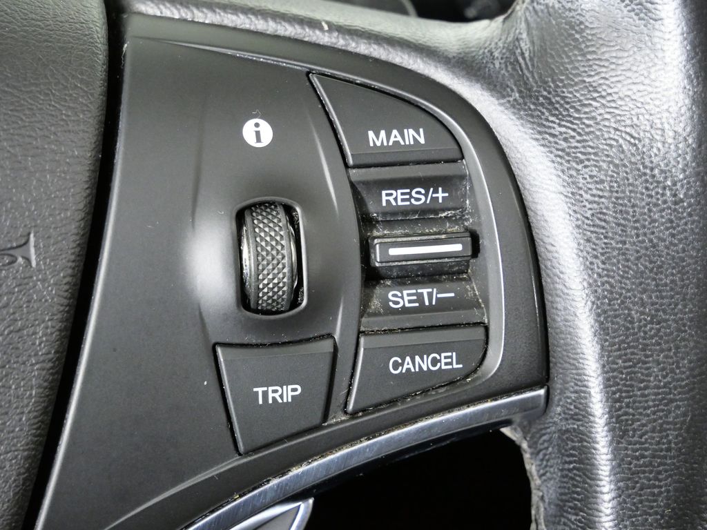 Thumbnail: 2017 Acura MDX - 41