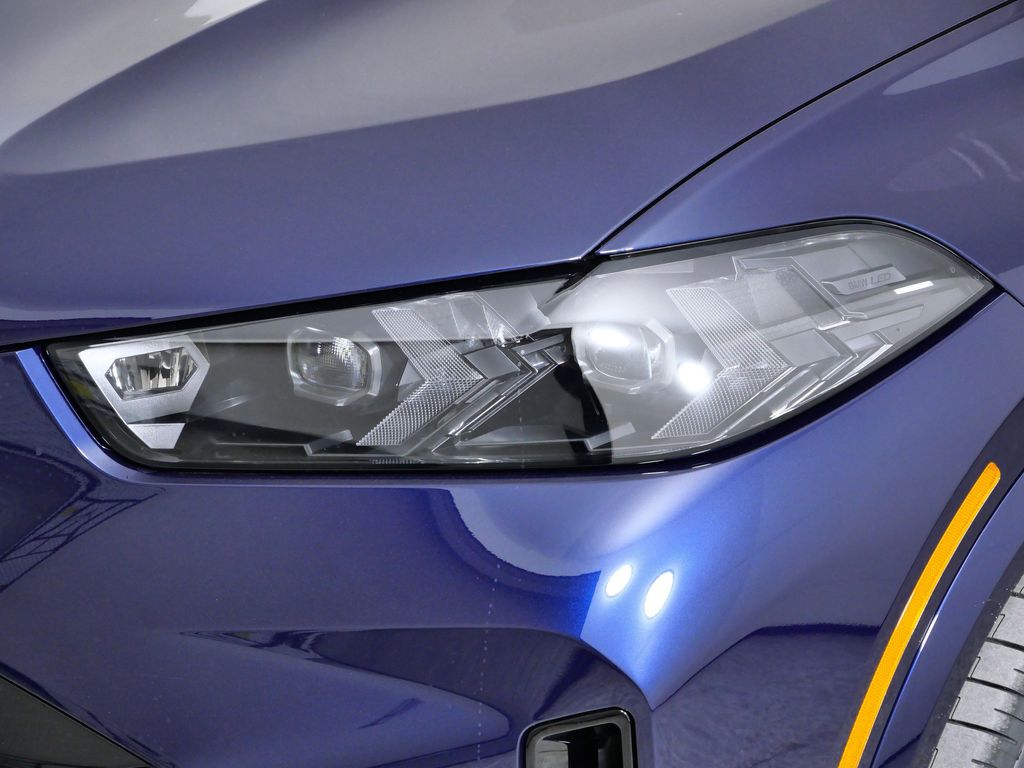 Thumbnail: 2026 BMW X5 - 3