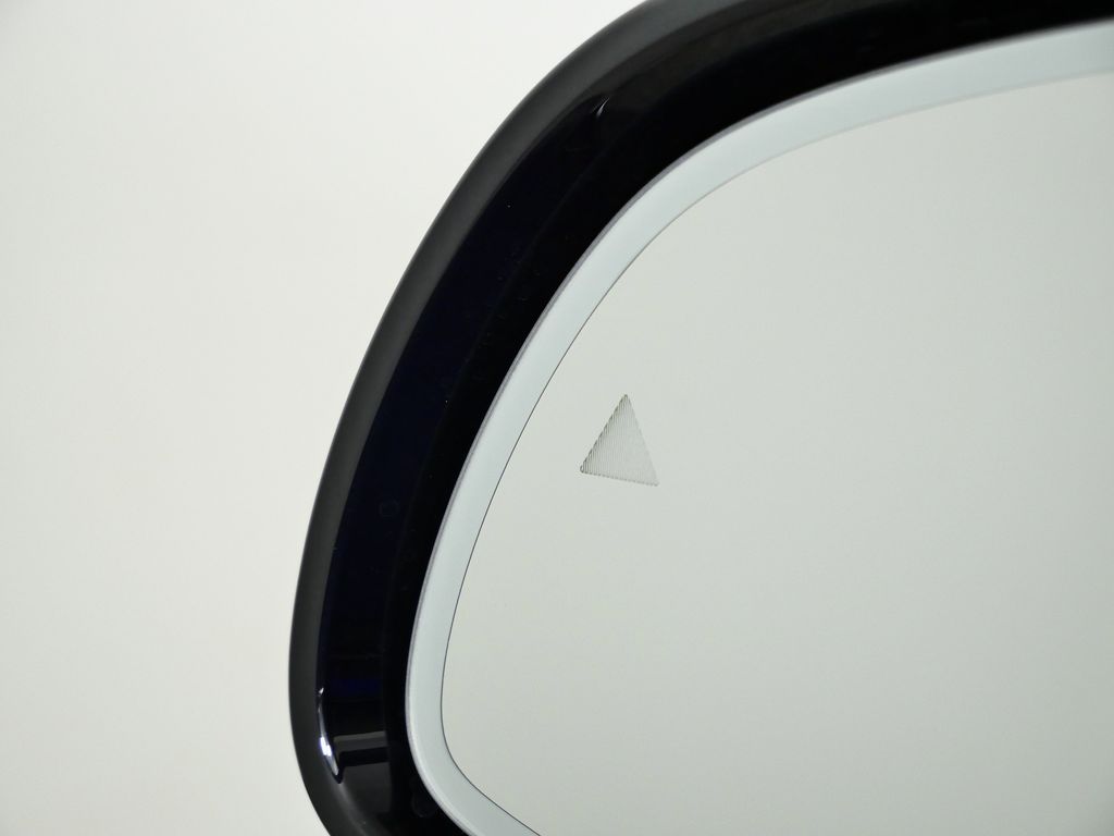 Thumbnail: 2026 BMW X7 - 38