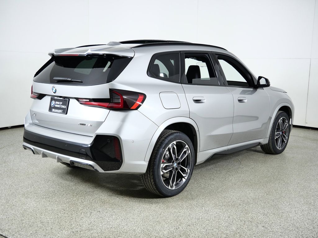 Thumbnail: 2026 BMW X1 - 9