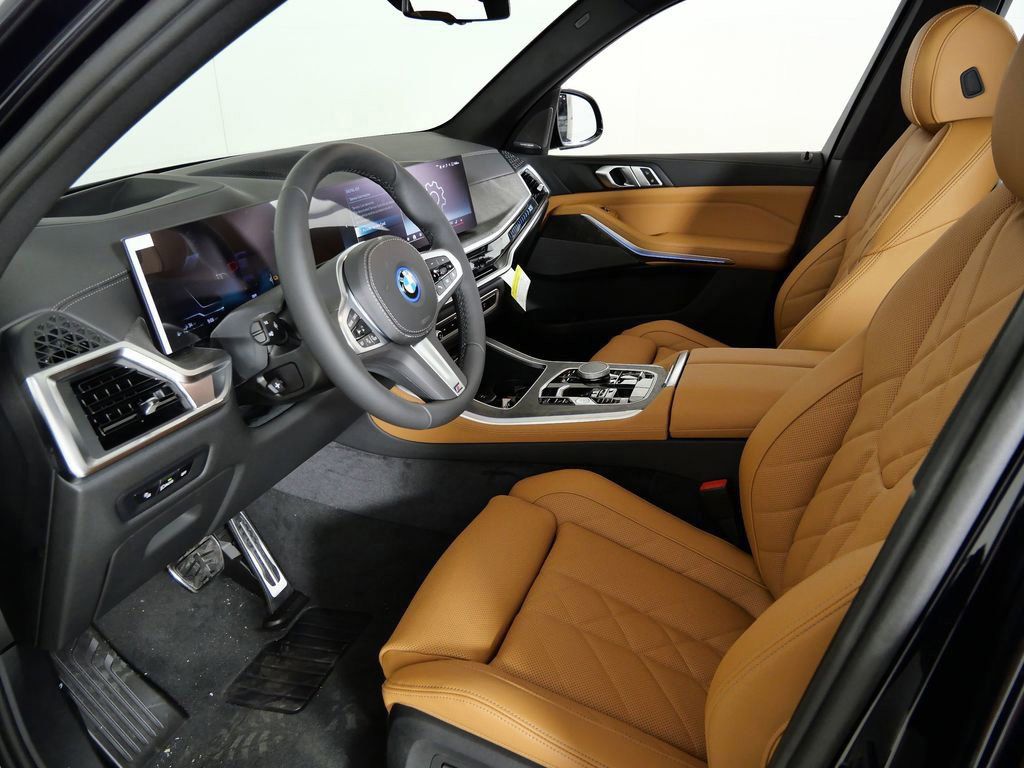 Thumbnail: 2026 BMW X5 - 35