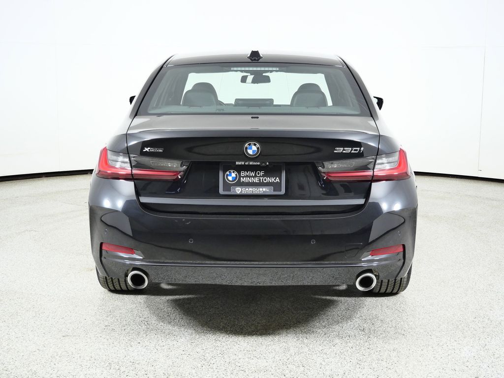 Thumbnail: 2023 BMW 3 Series - 12