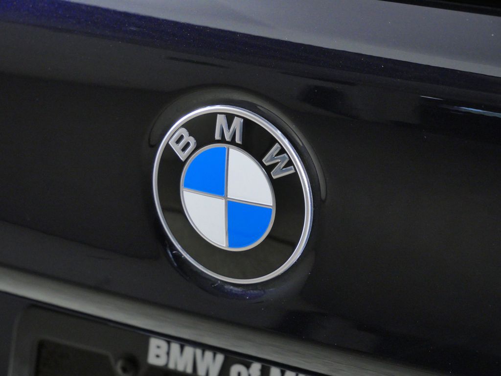 Thumbnail: 2023 BMW 5 Series - 14
