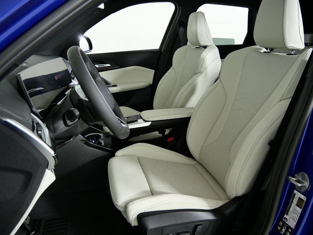 Thumbnail: 2026 BMW X1 - 33