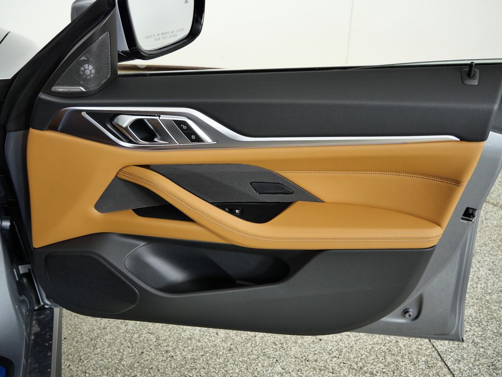 Thumbnail: 2026 BMW i4 - 19