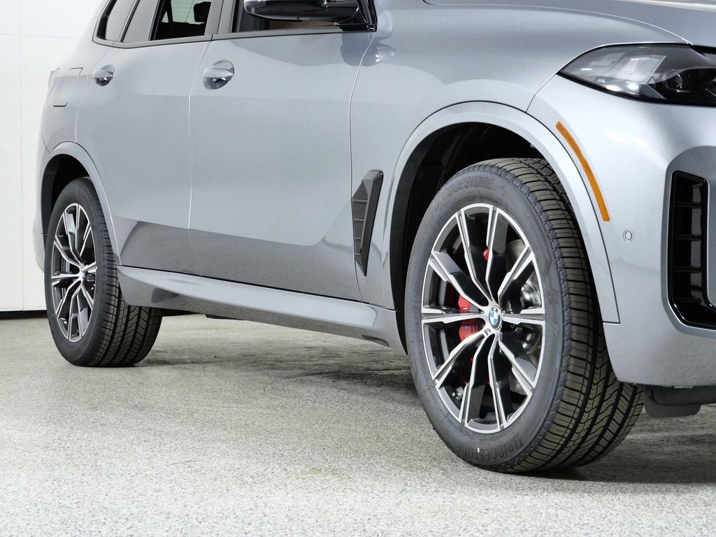 Thumbnail: 2026 BMW X5 - 6