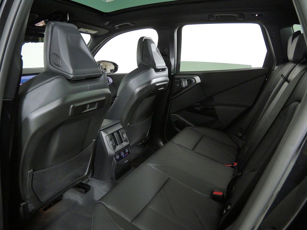 Thumbnail: 2026 BMW X3 - 31