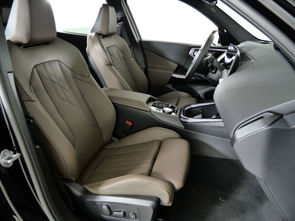 Thumbnail: 2026 BMW X3 - 22