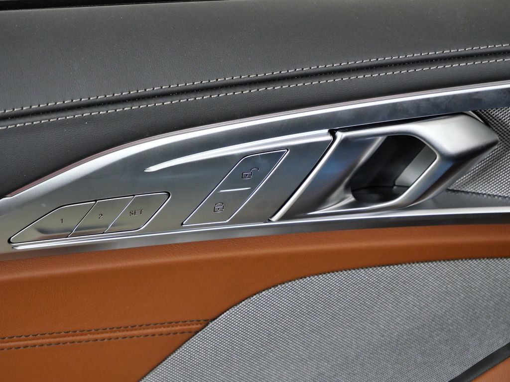 Thumbnail: 2026 BMW 8 Series - 35