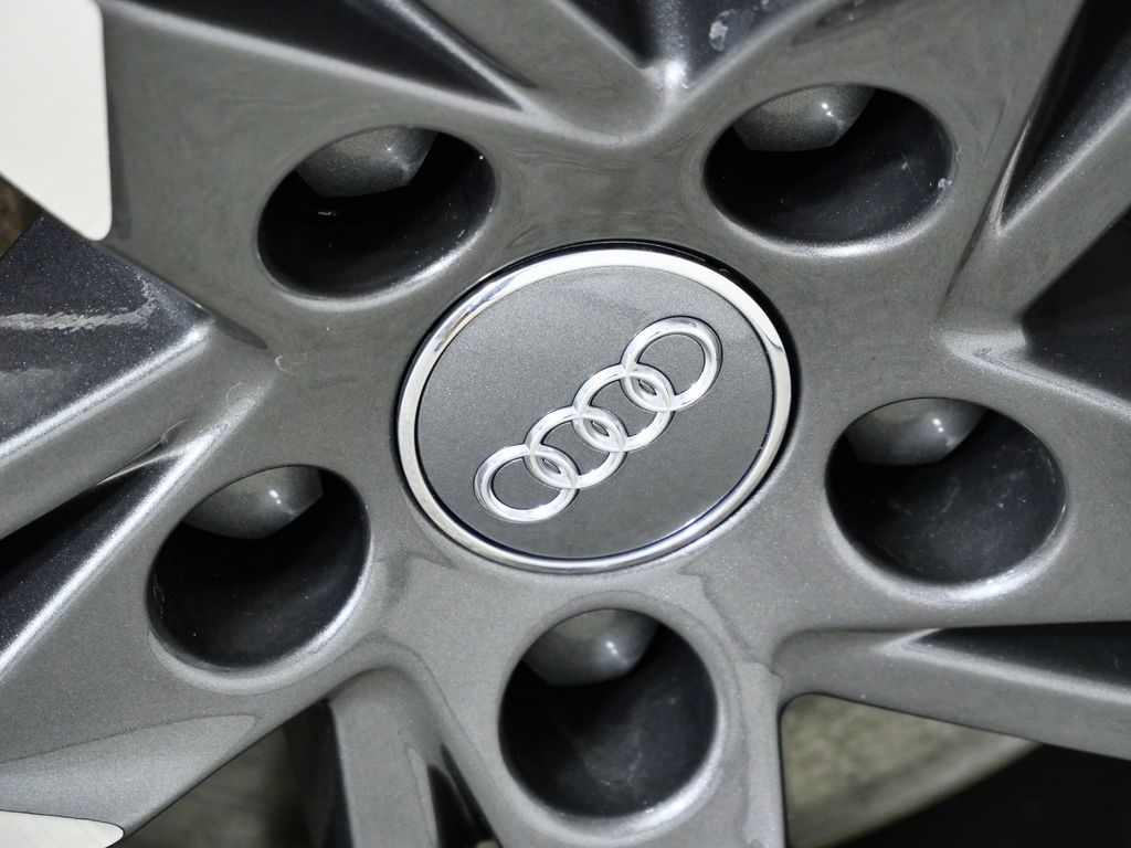 Thumbnail: 2018 Audi A4 - 5