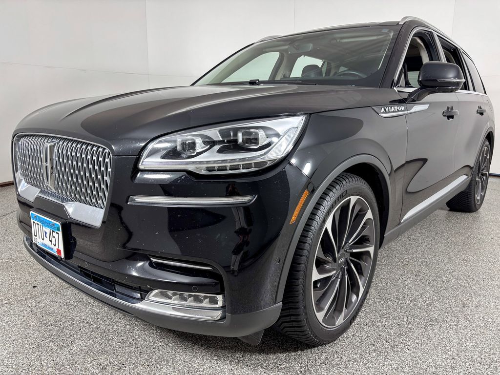 Thumbnail: 2020 Lincoln Aviator - 5