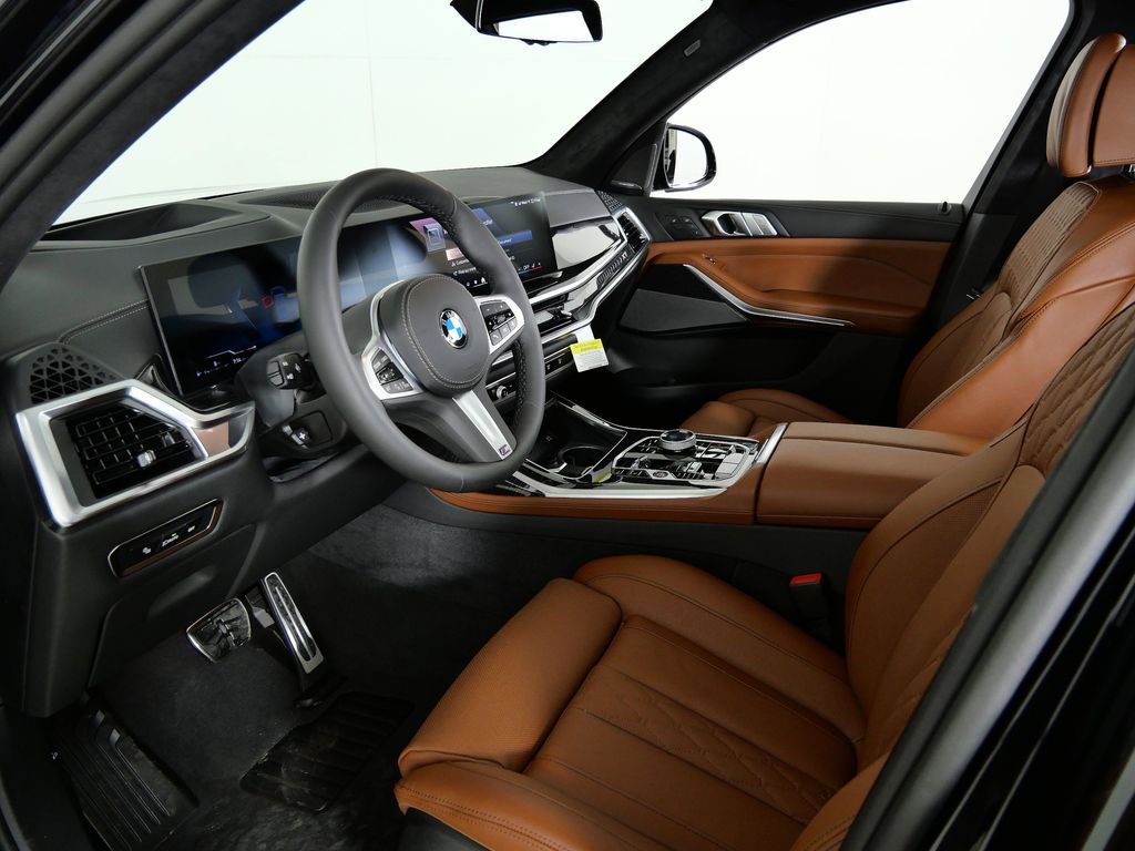 Thumbnail: 2026 BMW X7 - 37