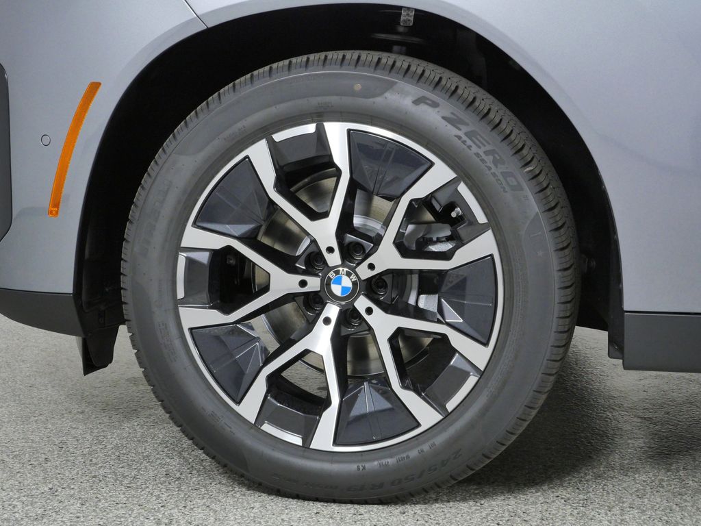Thumbnail: 2026 BMW X3 - 16