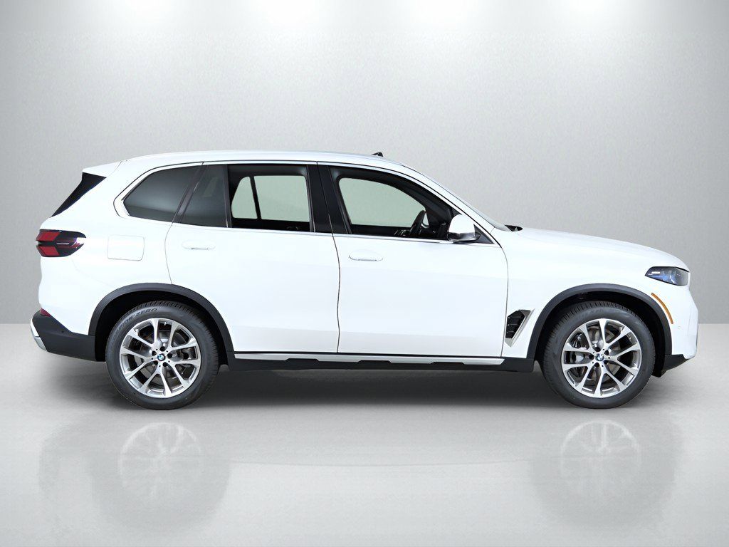 Thumbnail: 2026 BMW X5 - 9