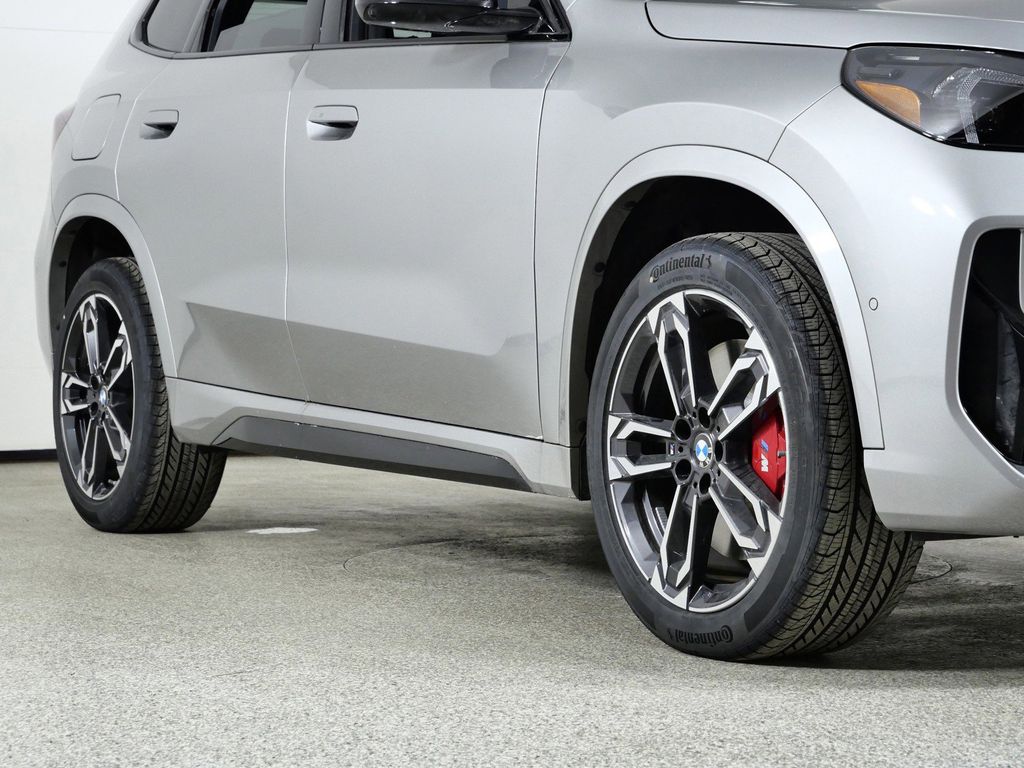 Thumbnail: 2026 BMW X1 - 6