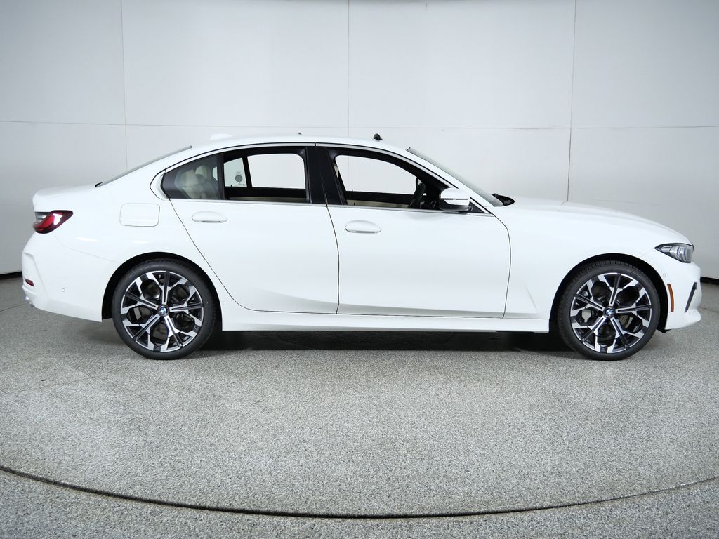 Thumbnail: 2026 BMW 3 Series - 8