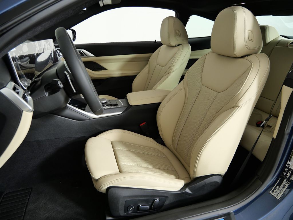 Thumbnail: 2026 BMW 4 Series - 31