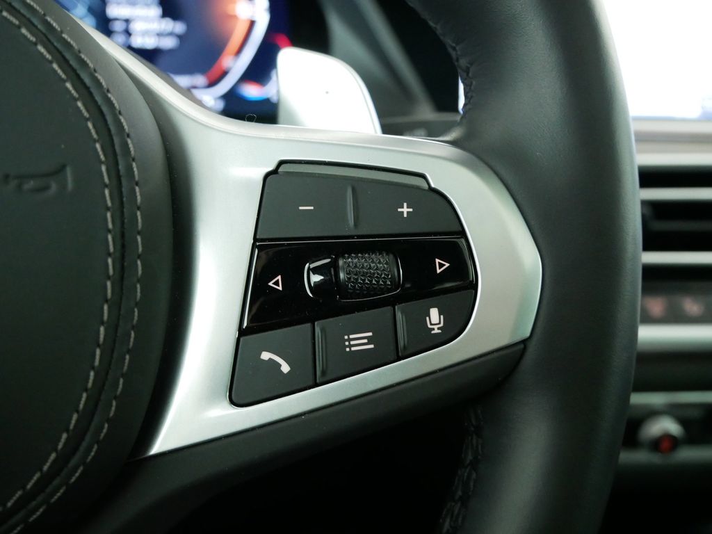 2023 BMW X6 xDrive40i 42