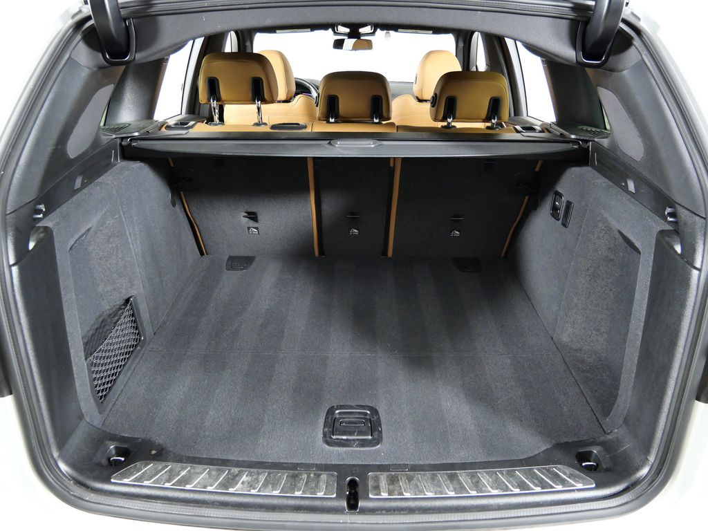 Thumbnail: 2024 BMW X3 - 32