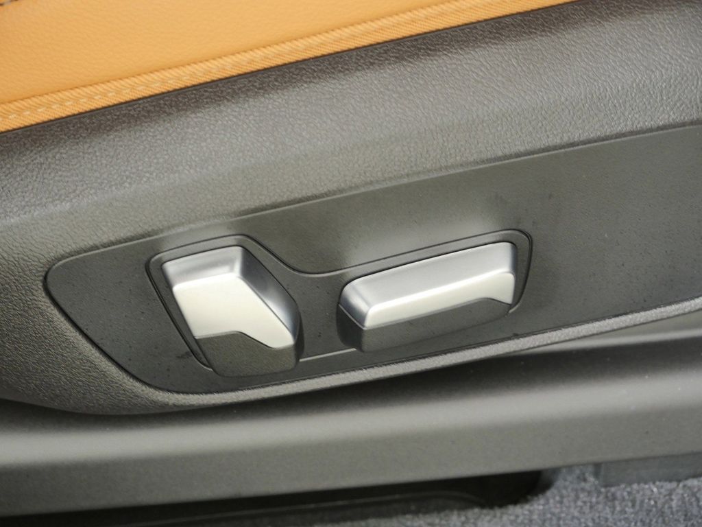 Thumbnail: 2023 BMW X3 - 27